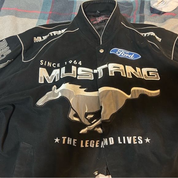 Ford mustang coat vintage enthusiasts will love it worn twice kept immaculate - Picture 1 of 8